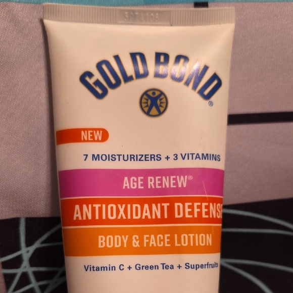 Gold Bond Age Renew Antioxidant Defense Moisturizer - 8.0 oz, New - Picture 2 of 5